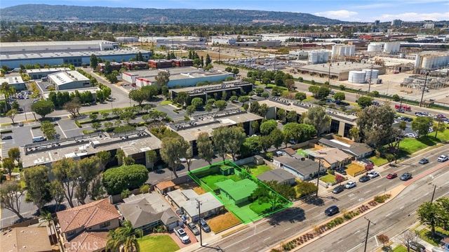 2418 Del Amo Boulevard, Torrance, CA 90501
