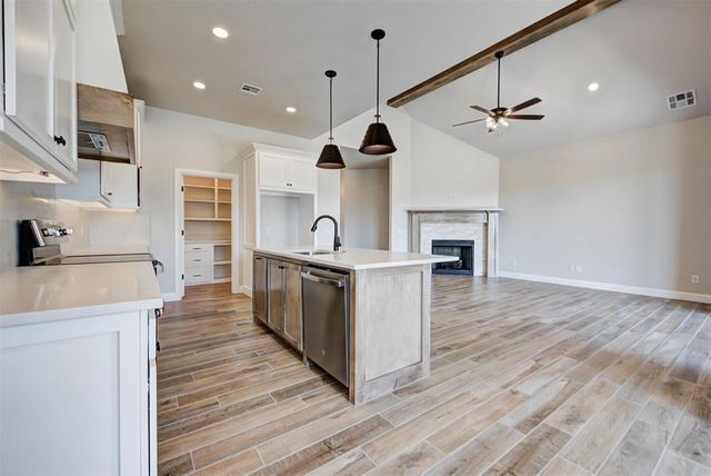 2003 Leo Court, Blanchard, OK 73010