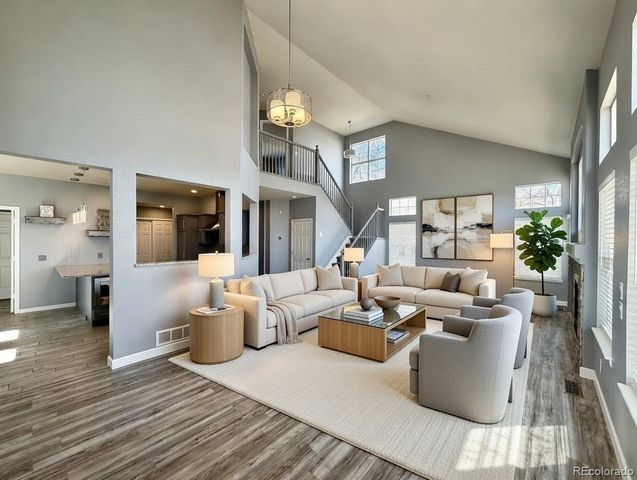 20532 E Lake Circle, Centennial, CO 80016