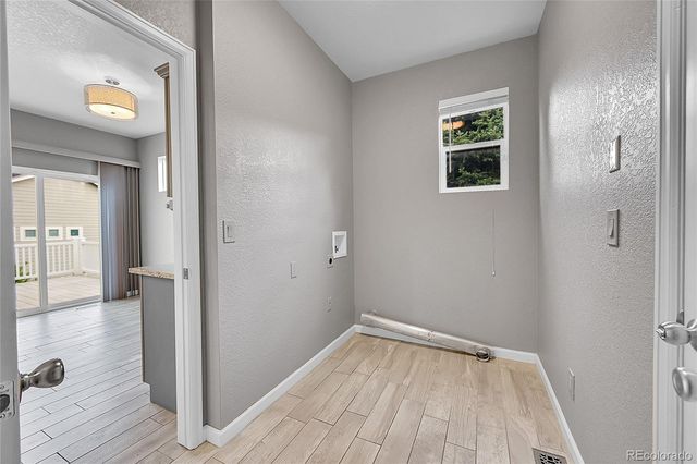 20532 E Lake Circle, Centennial, CO 80016