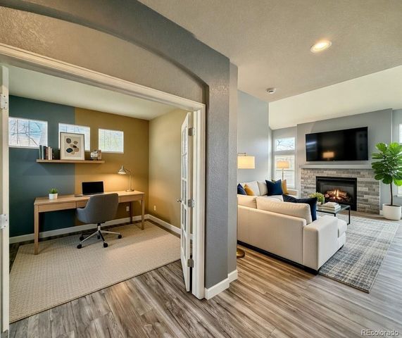 20532 E Lake Circle, Centennial, CO 80016