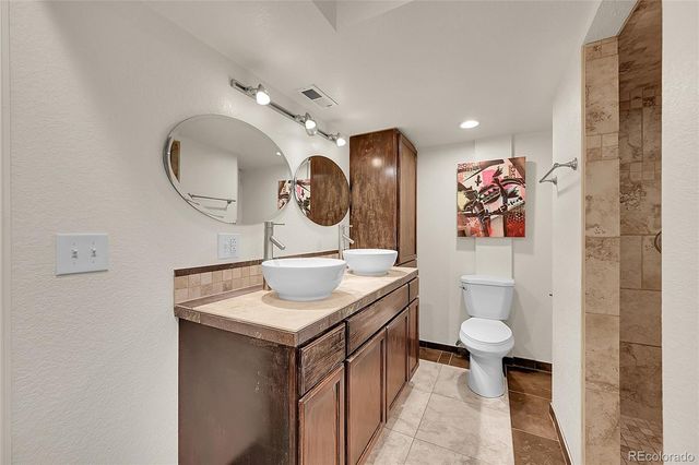 20532 E Lake Circle, Centennial, CO 80016