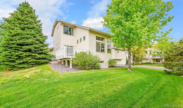 20532 E Lake Circle, Centennial, CO 80016