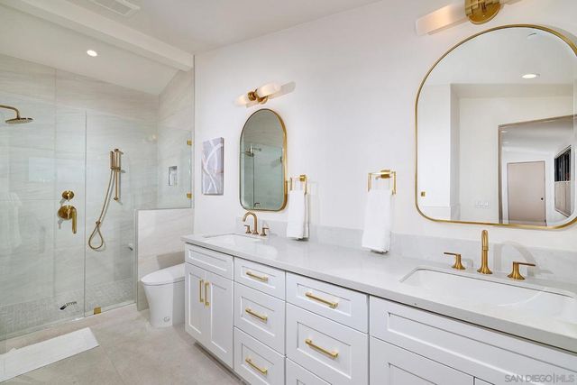 164 Cherry, Carlsbad, CA 92008