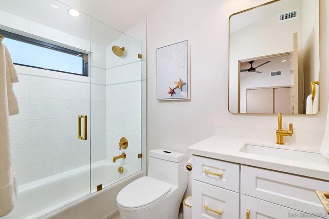 164 Cherry, Carlsbad, CA 92008