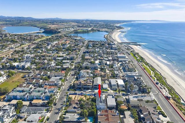 164 Cherry, Carlsbad, CA 92008