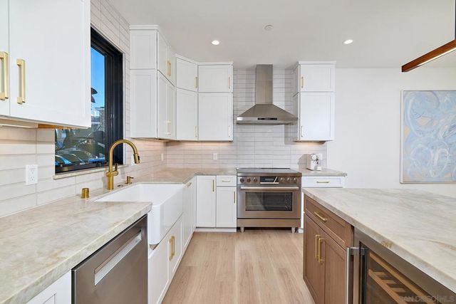 164 Cherry, Carlsbad, CA 92008