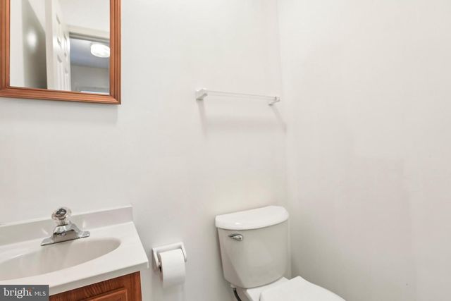 2215 CHEROKEE DR, Westminster, MD 21157