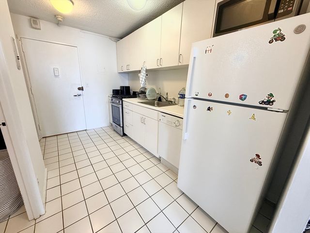 44 Washington St 508, Brookline, MA 02445