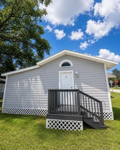 6219 N 43RD STREET 2, Tampa, FL 33610
