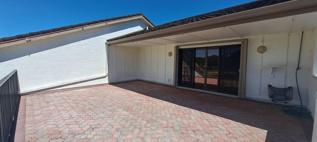 3500 Twin Lakes Terrace 206, Fort Pierce, FL 34951