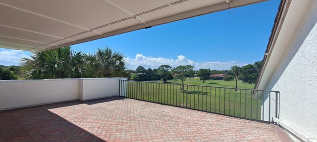 3500 Twin Lakes Terrace 206, Fort Pierce, FL 34951