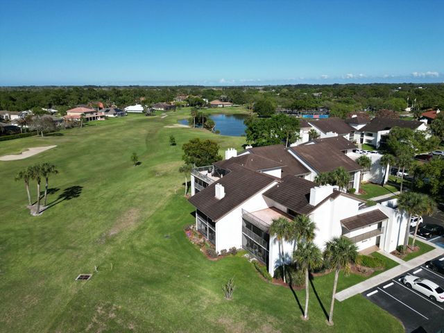 3500 Twin Lakes Terrace 206, Fort Pierce, FL 34951