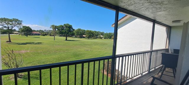 3500 Twin Lakes Terrace 206, Fort Pierce, FL 34951
