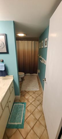 3500 Twin Lakes Terrace 206, Fort Pierce, FL 34951