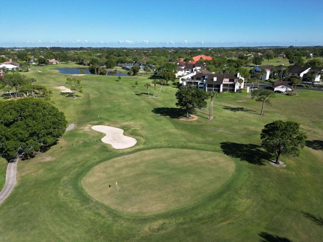 3500 Twin Lakes Terrace 206, Fort Pierce, FL 34951