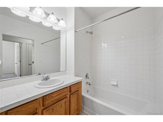 7777 E 23rd Ave 1403, Denver, CO 80238