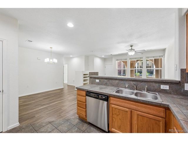 7777 E 23rd Ave 1403, Denver, CO 80238