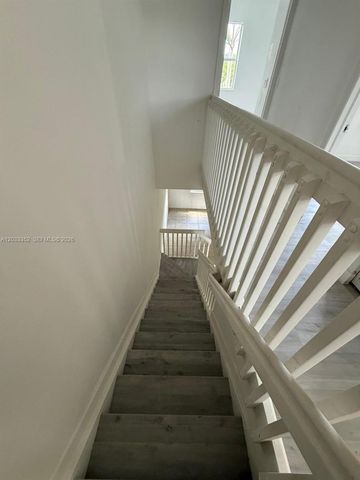 2819 SE 1st Drive 9, Homestead, FL 33033
