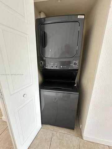 2819 SE 1st Drive 9, Homestead, FL 33033