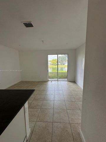 2819 SE 1st Drive 9, Homestead, FL 33033
