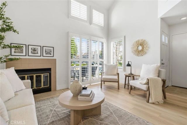 3 Greenmoor, Irvine, CA 92614