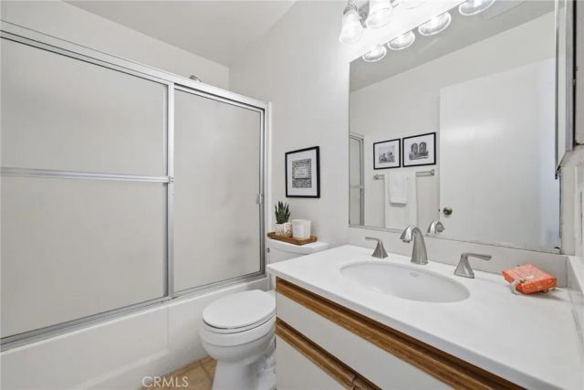 3 Greenmoor, Irvine, CA 92614