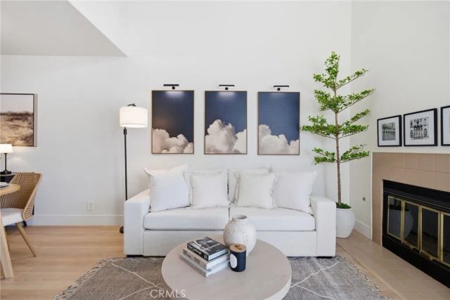 3 Greenmoor, Irvine, CA 92614