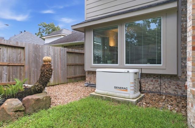 14 Bentley Park Court, Houston, TX 77070