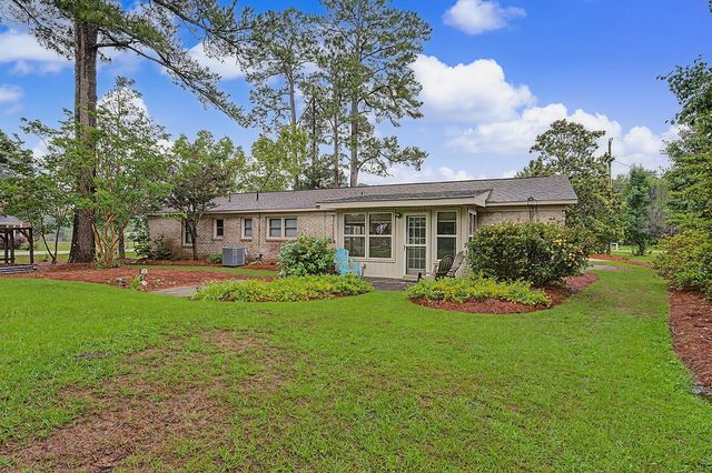 111 Tallahassee Rd., Georgetown, SC 29440
