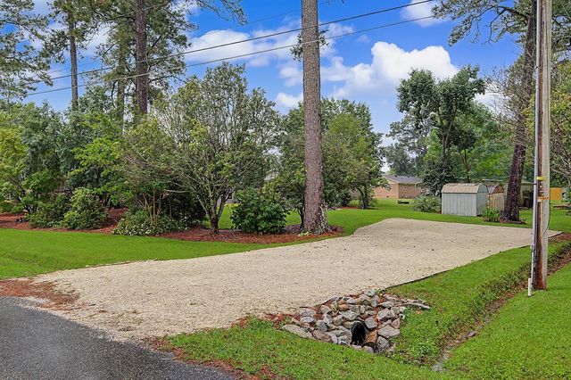 111 Tallahassee Rd., Georgetown, SC 29440