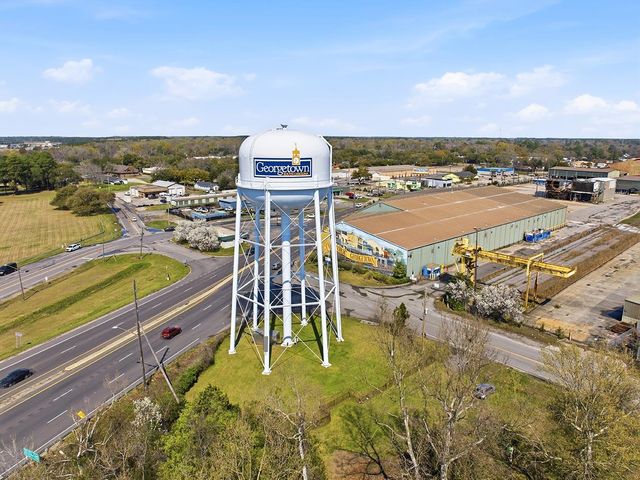 111 Tallahassee Rd., Georgetown, SC 29440