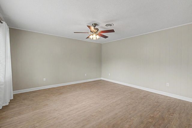111 Tallahassee Rd., Georgetown, SC 29440