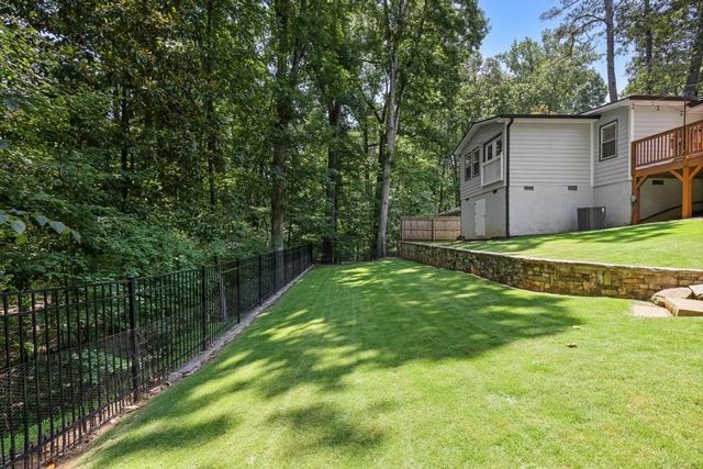 2062 Clairmont Terrace, Atlanta, GA 30345