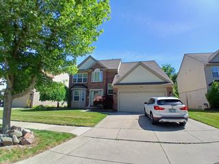 11820 Creekview Drive, Sterling Heights, MI 48312