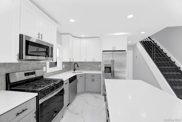 109-20 221st Street, Queens Village, NY 11429