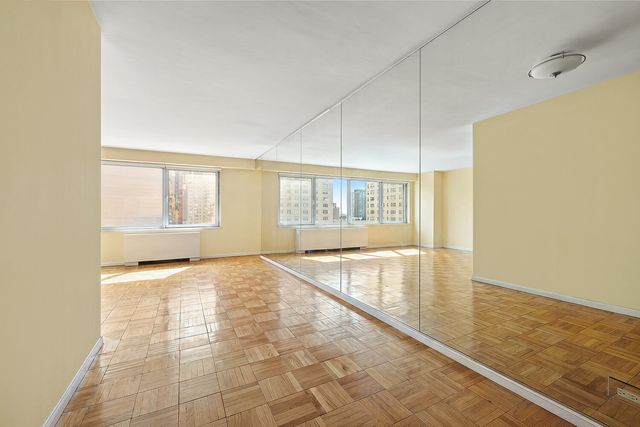 303 E 57th St Apt 29E, New York City, NY 10022
