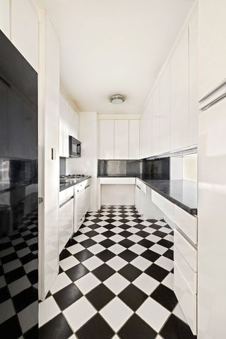 303 E 57th St Apt 29E, New York City, NY 10022