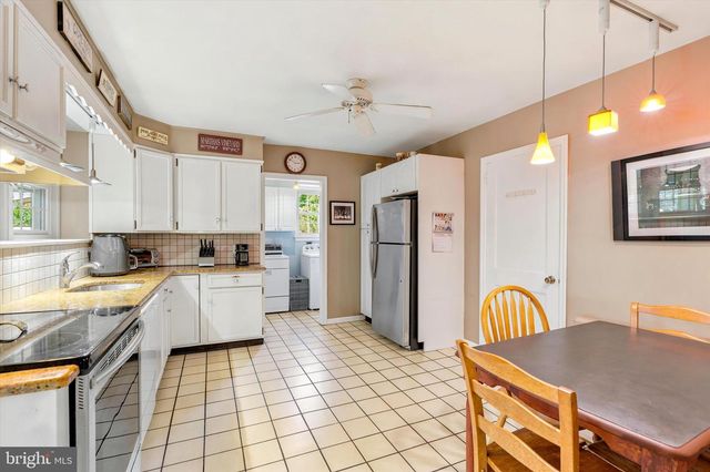 841 IVY RD, Ambler, PA 19002
