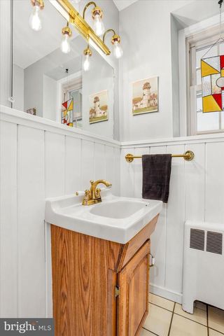 841 IVY RD, Ambler, PA 19002