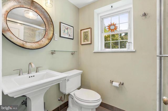 841 IVY RD, Ambler, PA 19002