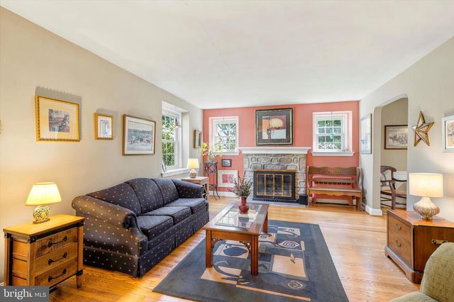 841 IVY RD, Ambler, PA 19002