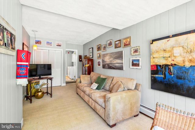 841 IVY RD, Ambler, PA 19002