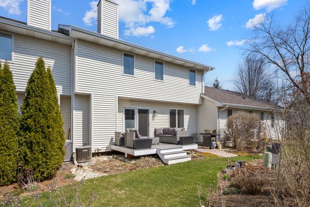 10842 Timer Drive, Huntley, IL 60142