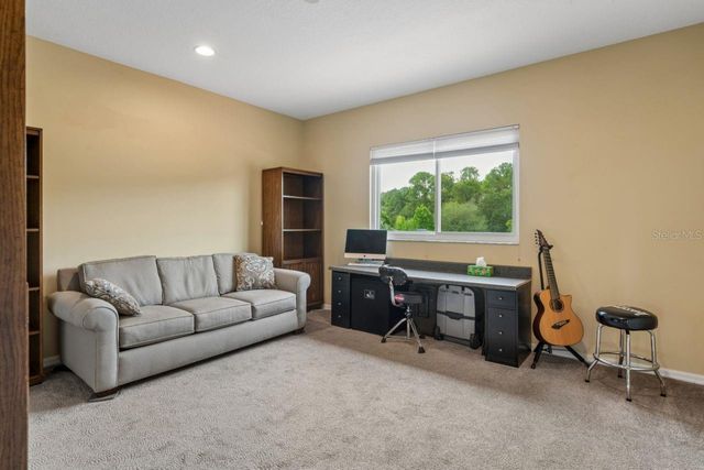 8719 CREEDMOOR LANE, New Port Richey, FL 34654