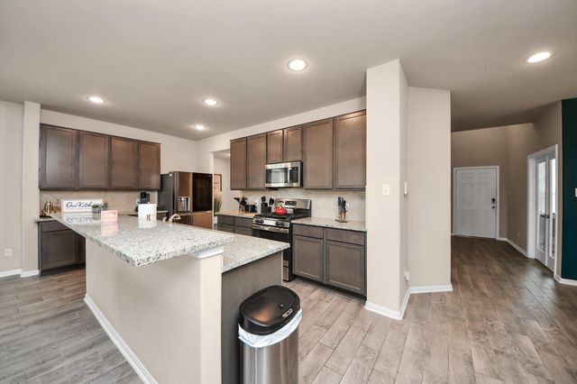 8402 Northern Pintail Drive, Houston, TX 77049