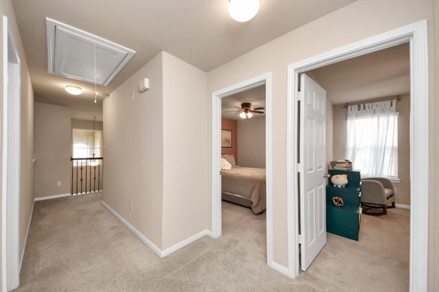 8402 Northern Pintail Drive, Houston, TX 77049