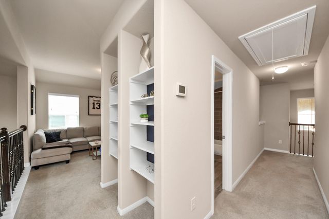 8402 Northern Pintail Drive, Houston, TX 77049