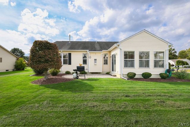 7944 Rose Court Drive, Cicero, NY 13039