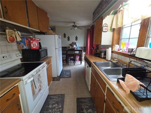 329 Anniston Drive, Dayton, OH 45415